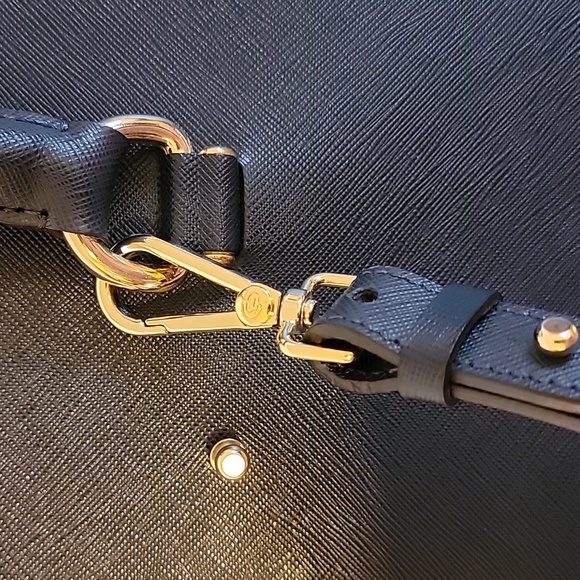 NWOT Cristhelen B Purse Tote Bag Leather? Blue Shoulder Strap Gorgeous Heavy - Picture 16 of 16